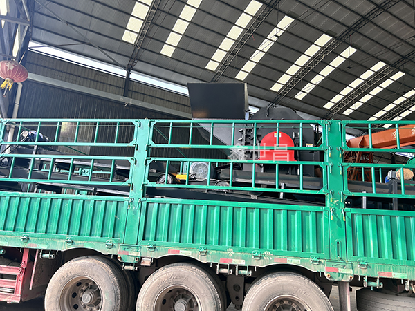 1000型破碎機(jī)